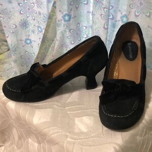 Black Bowed Suede Pumps 7.5M